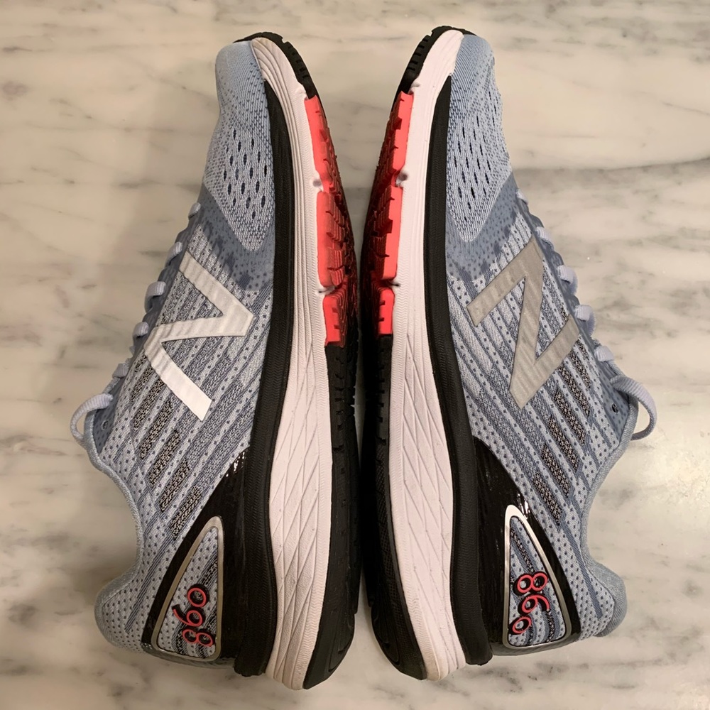 New Balance 860 Running Shoes 🏃‍♀️